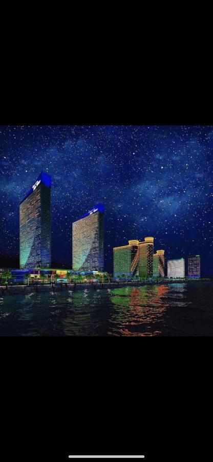 Panorama Aparthotel Orbi City Batum Dış mekan fotoğraf