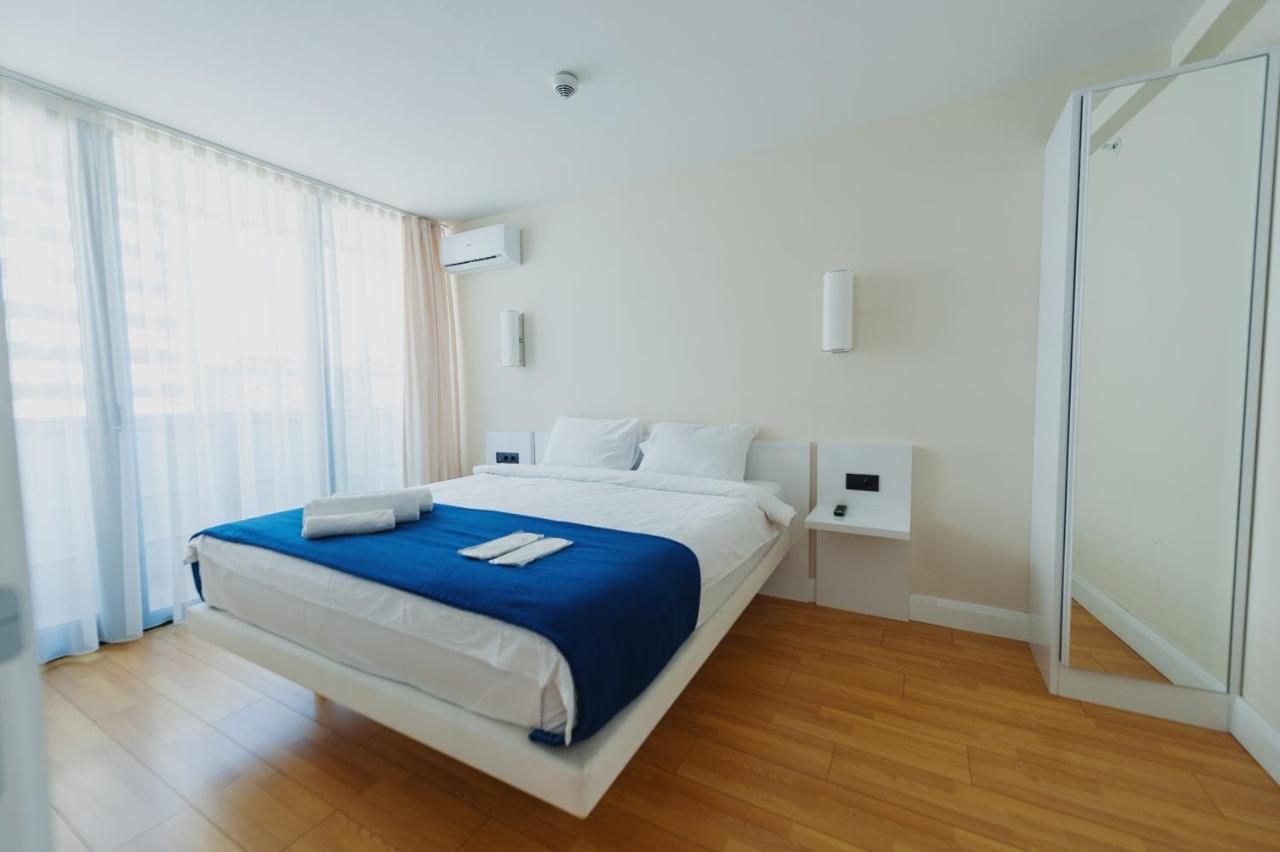 Panorama Aparthotel Orbi City Batum Dış mekan fotoğraf